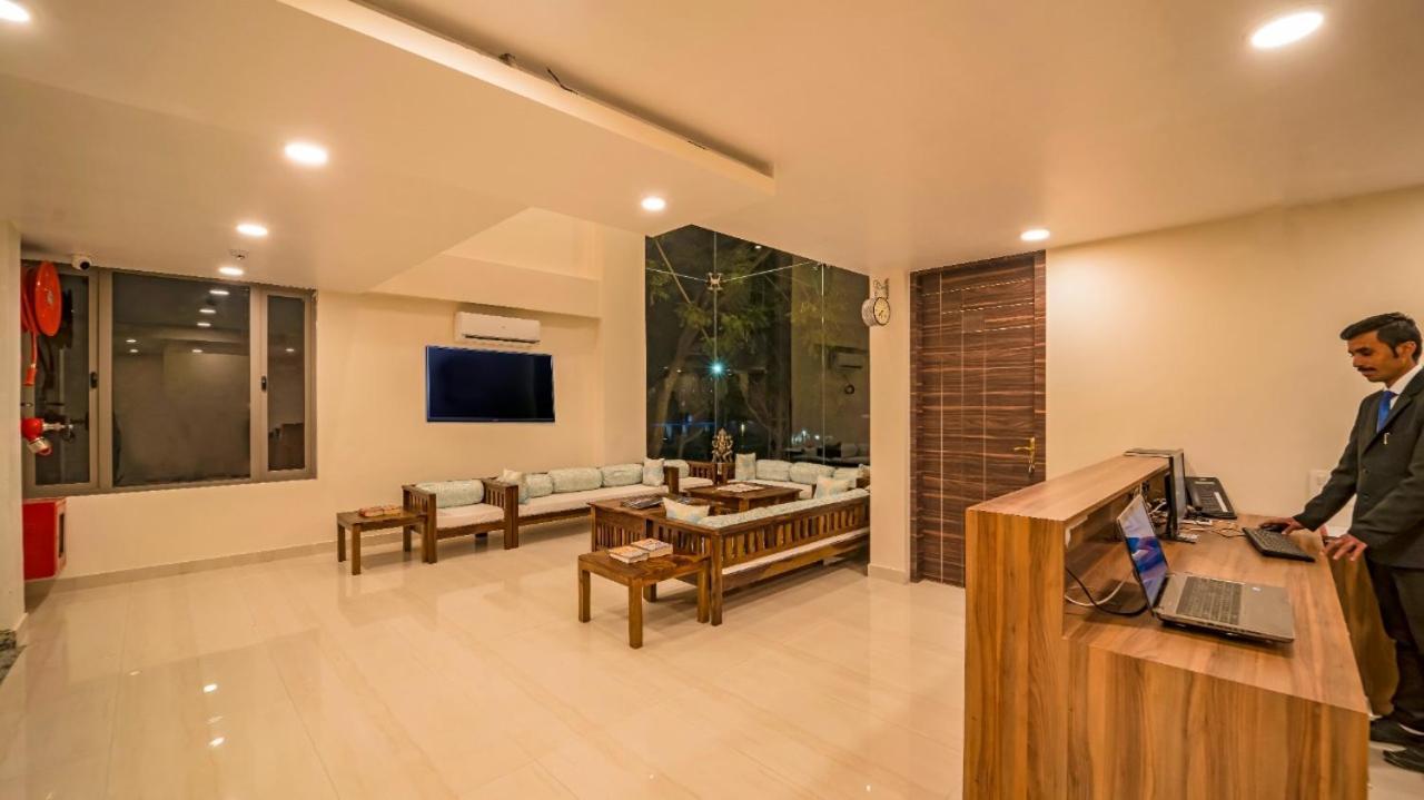Hotel Wonder Cliff Udaipur Exterior foto